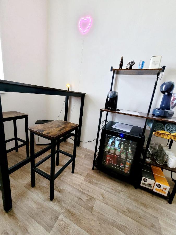 Chateau Moravany - Apartmany, Teepee A Wellness Ronow an der Doubrava Dış mekan fotoğraf